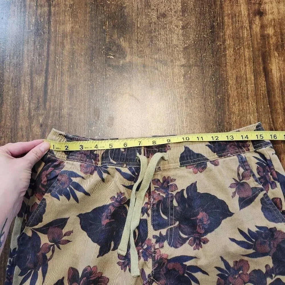 Holton floral joggers size small